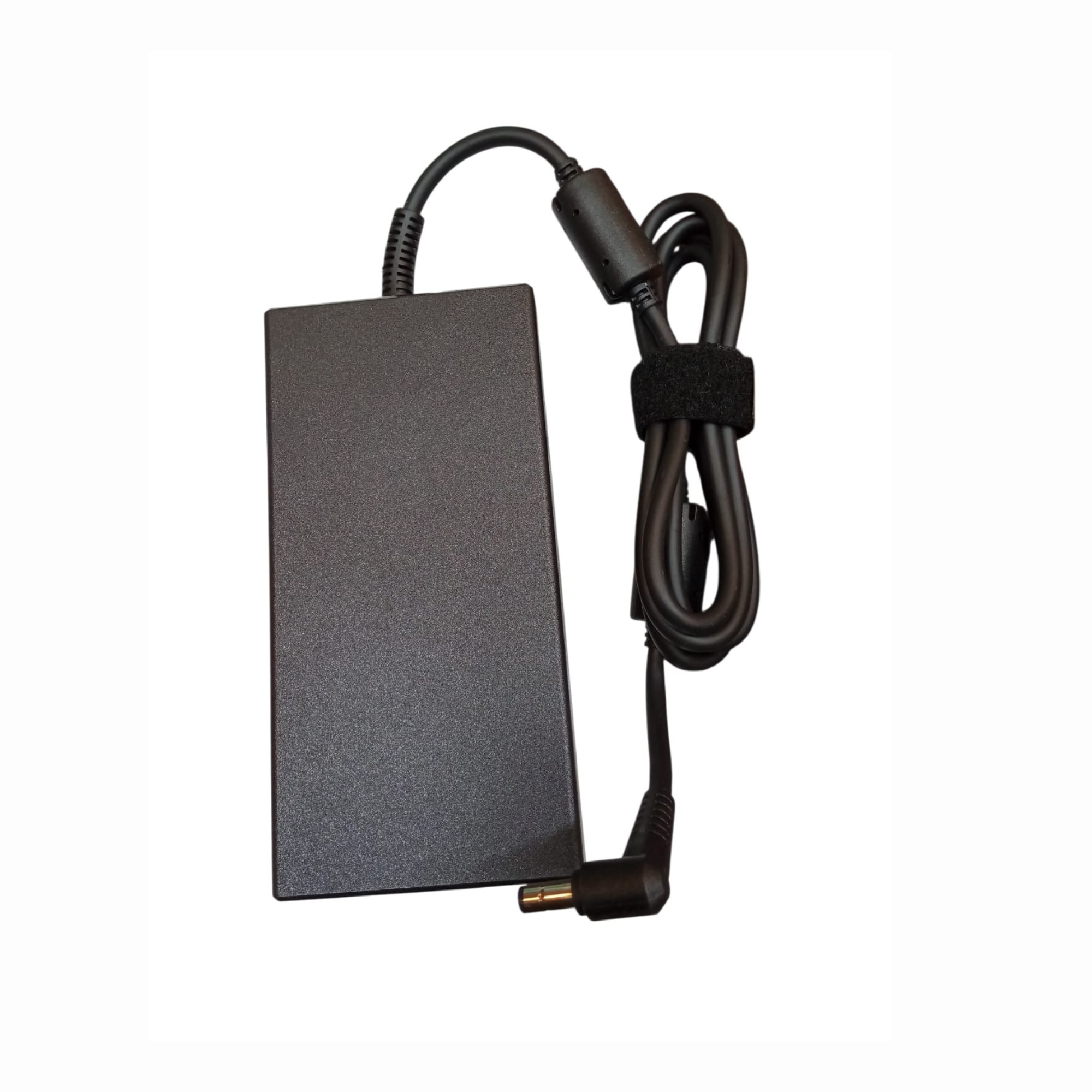 MSI 230W gaming laptop charger with 19.5V 11.8A output, 5.5x2.5mm charging connector and 100-240V AC input